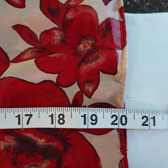 Forever 21 Shirt Top Blouse Size Small Sheer Floral Keyhole Button Red Beige - Picture 11 of 11